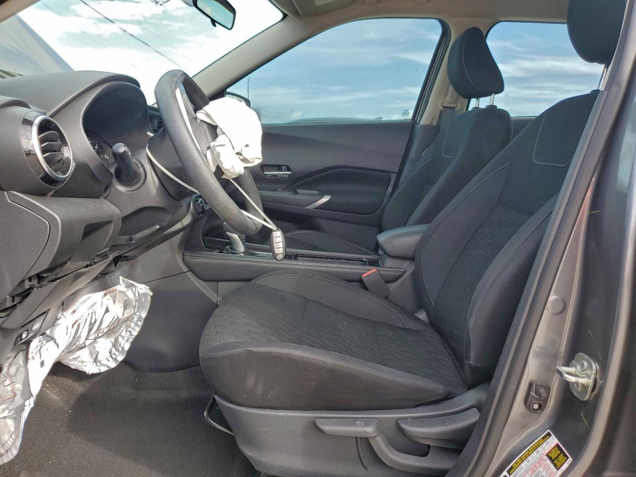 2021 NISSAN KICKS SV photo 7