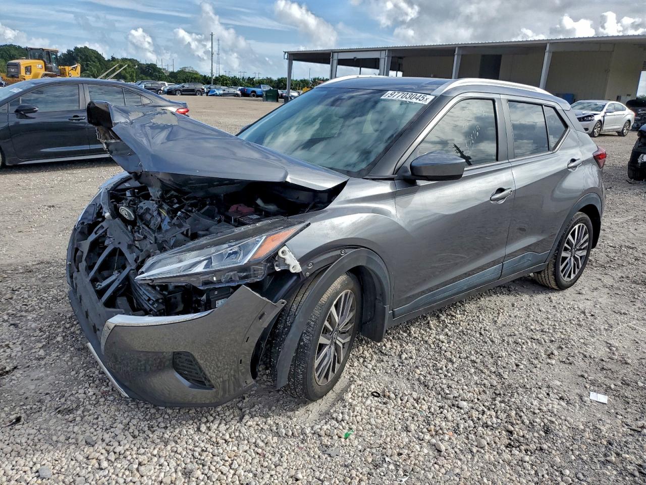 2021 NISSAN KICKS