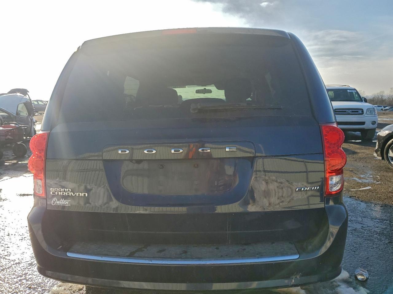 2012 DODGE GRAND CARAVAN CREW photo 6