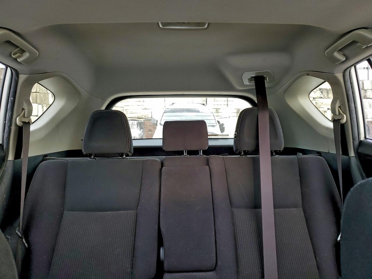 2013 TOYOTA RAV4 XLE photo 10