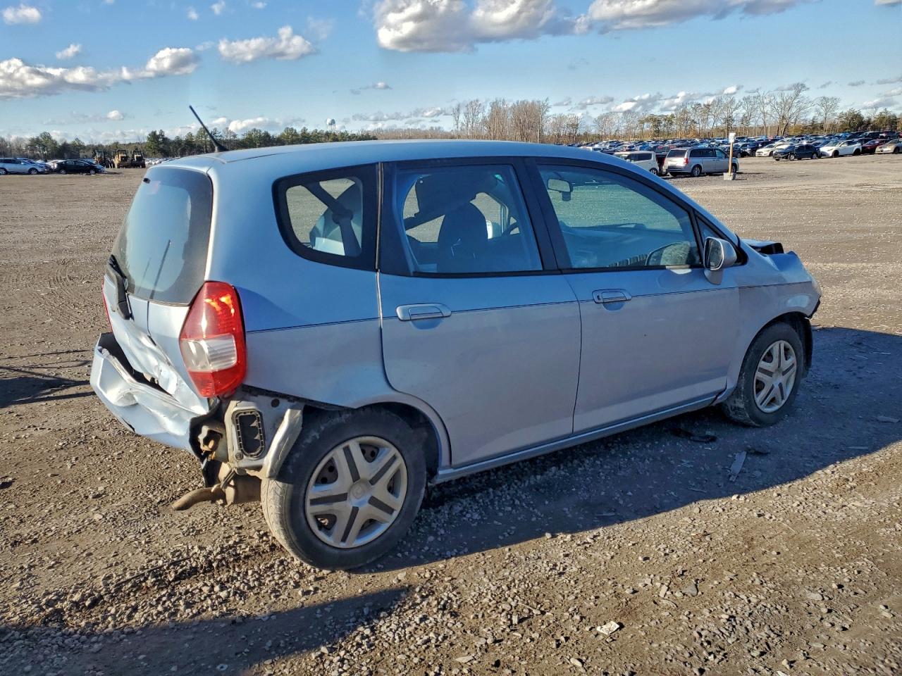 2008 HONDA FIT photo 3