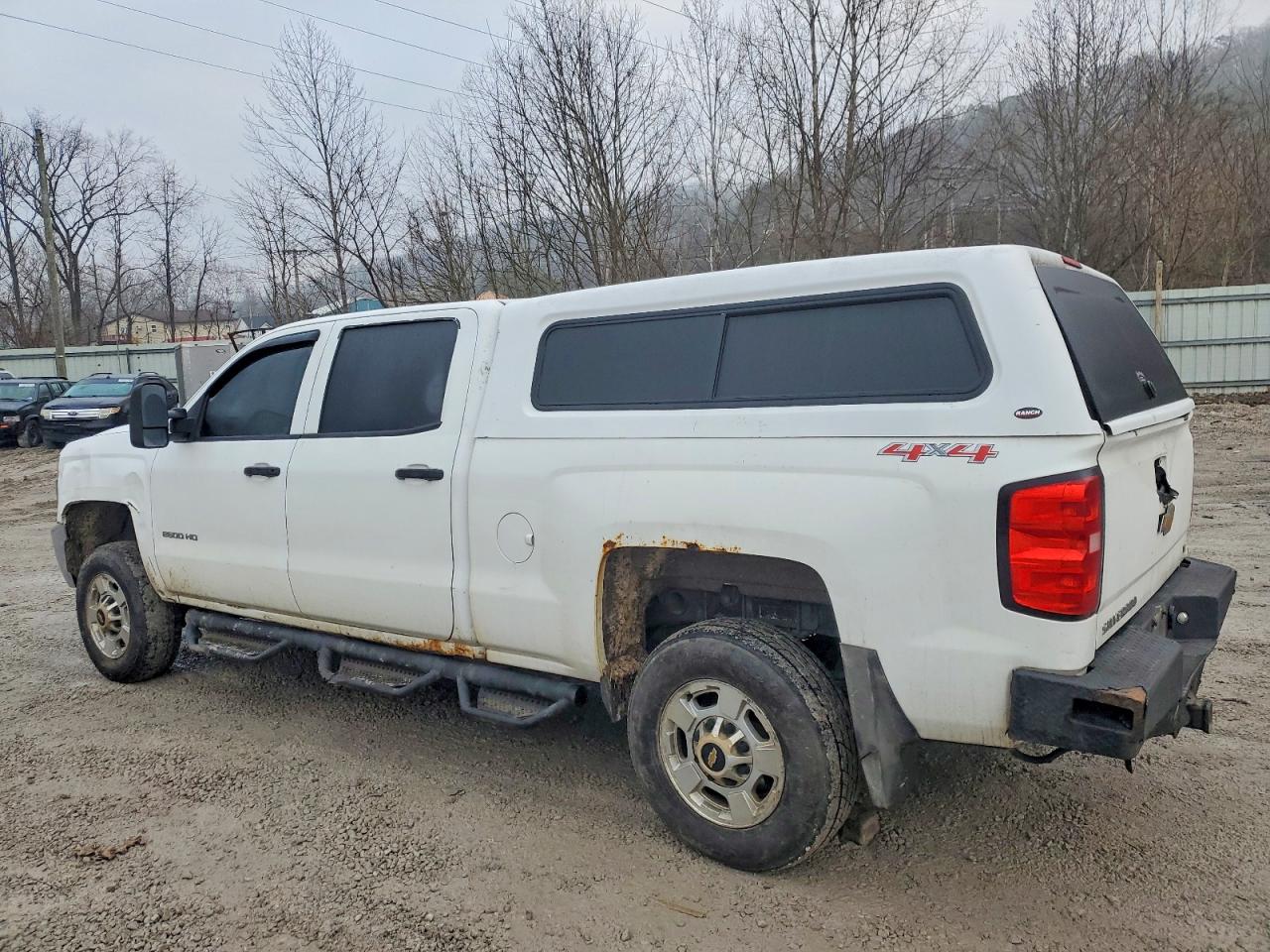 2015 CHEVROLET SILVERADO K2500 HEAVY DUTY LT photo 2