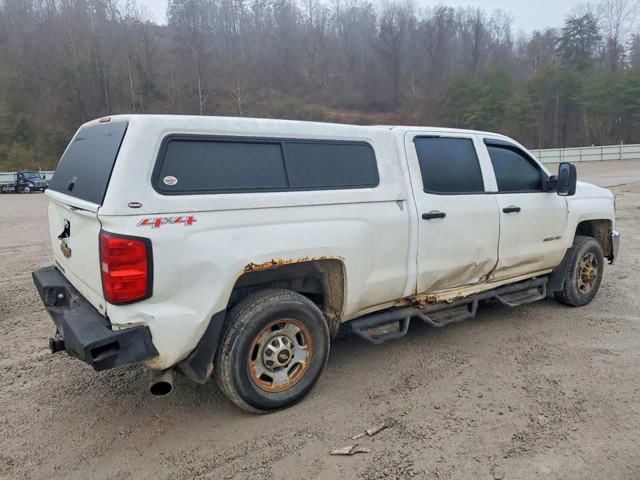 2015 CHEVROLET SILVERADO K2500 HEAVY DUTY LT photo 3