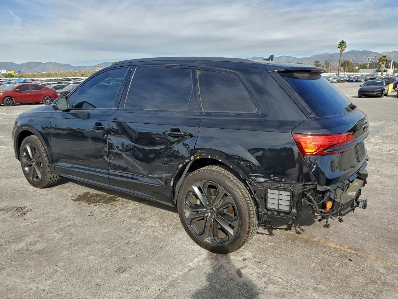 2025 AUDI Q7 PREMIUM PLUS photo 2