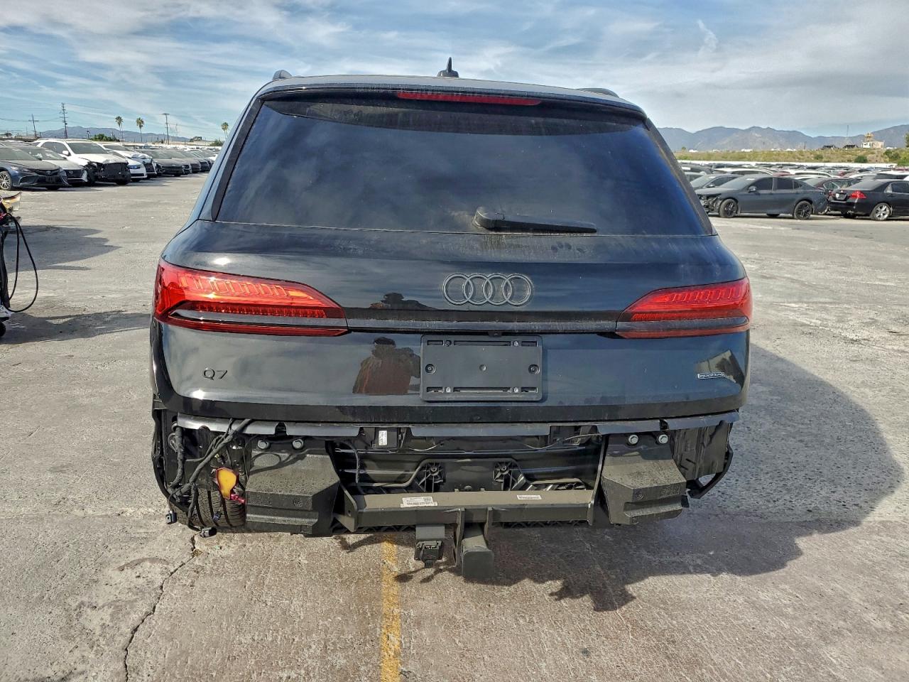 2025 AUDI Q7 PREMIUM PLUS photo 6