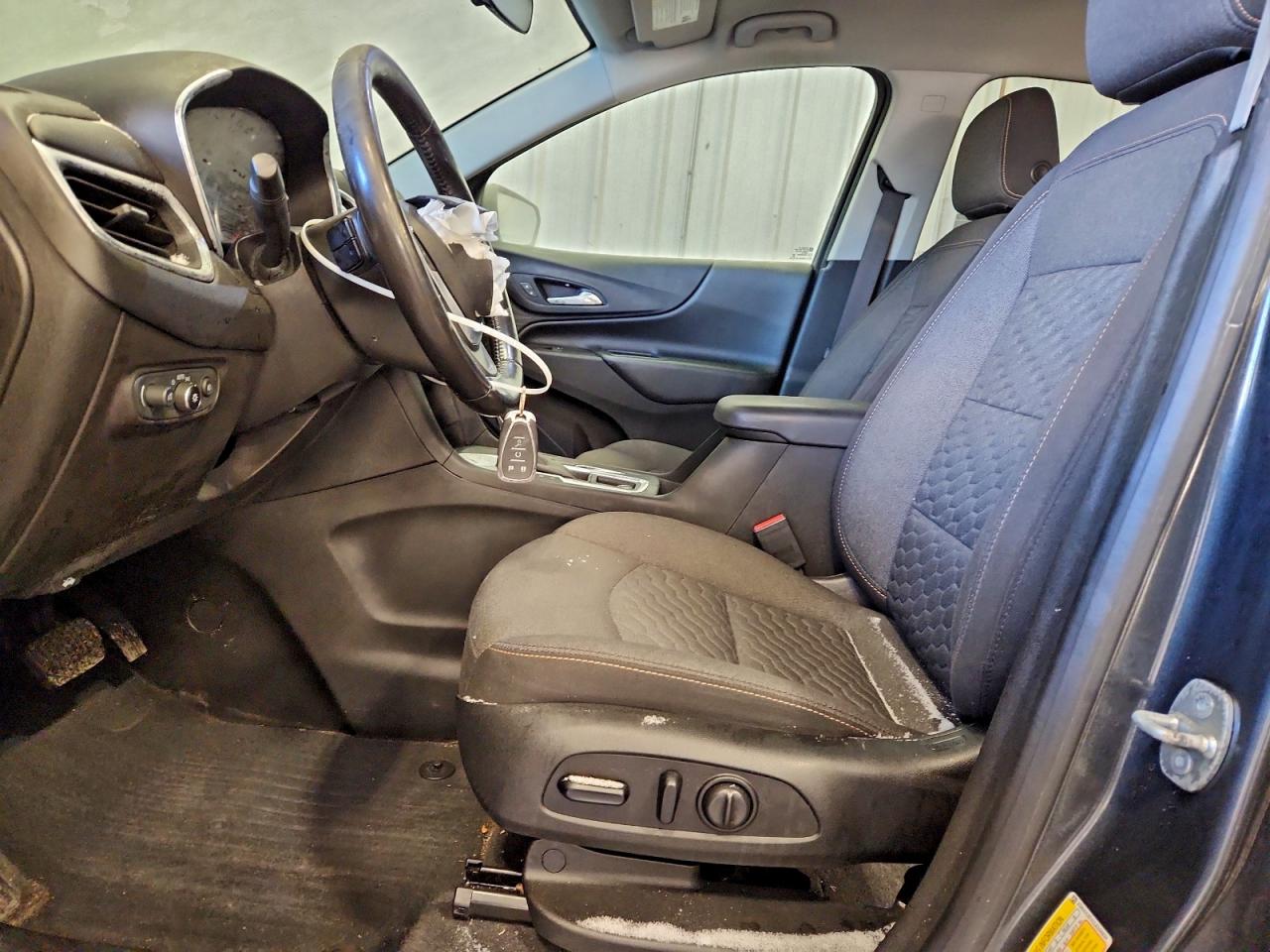 2020 CHEVROLET EQUINOX LT photo 7