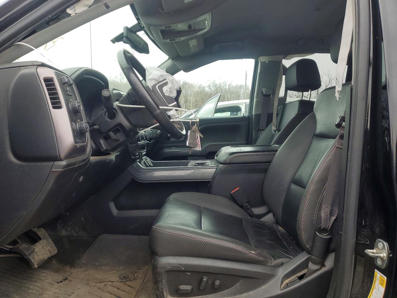 2017 GMC SIERRA K1500 SLT photo 7