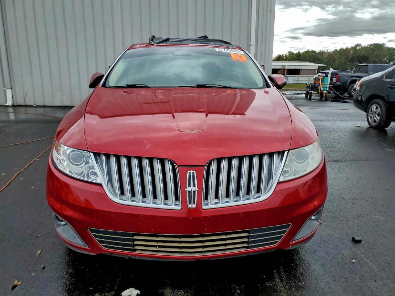 2011 LINCOLN MKS photo 5