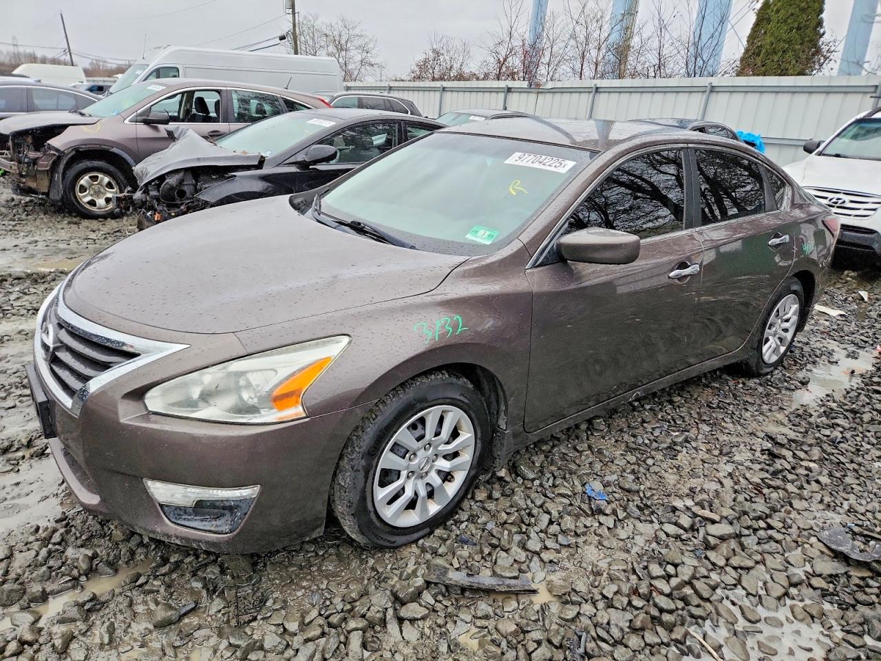 2015 NISSAN ALTIMA 2.5 — REAR END damage — photo 1