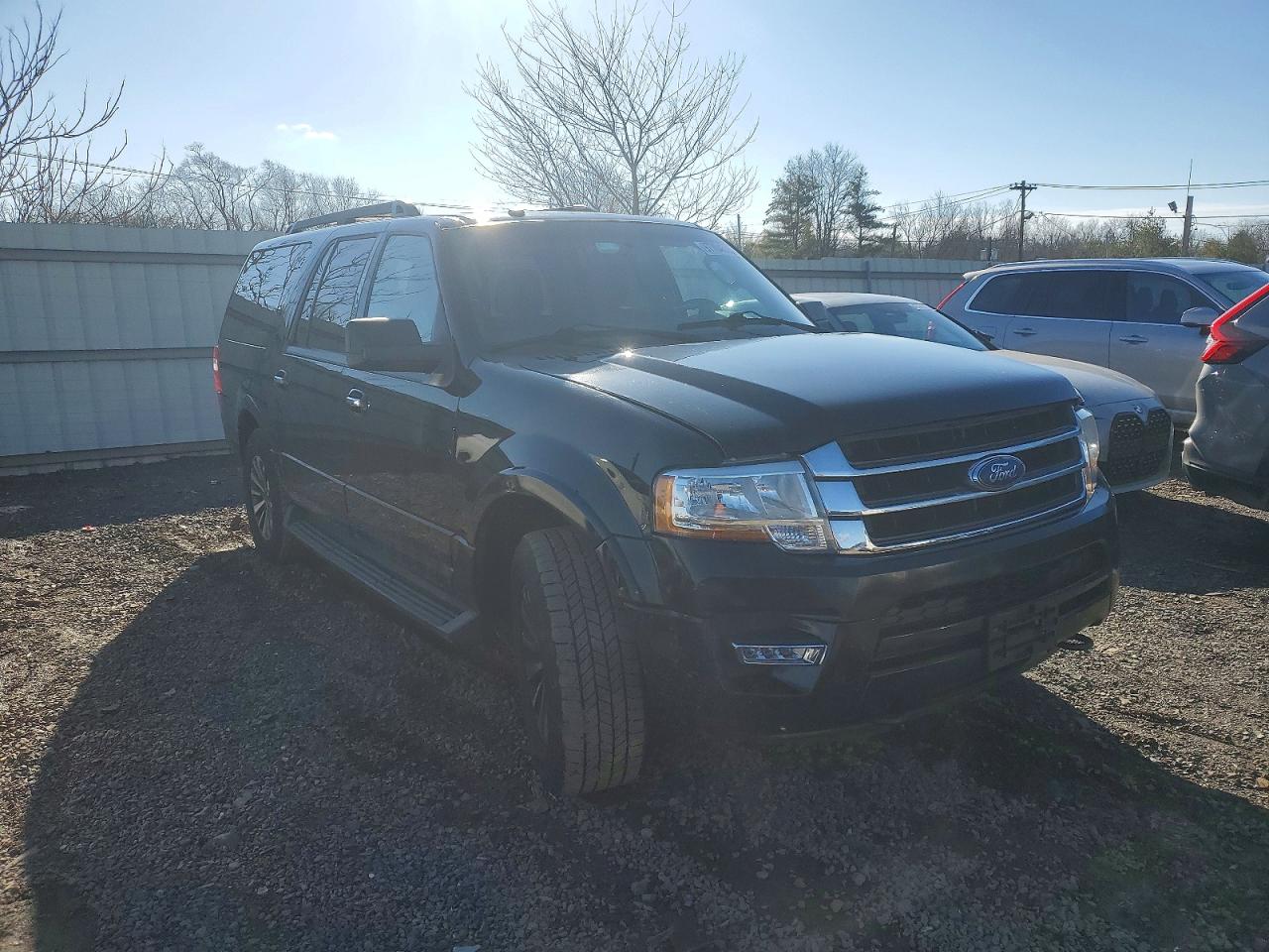 2017 FORD EXPEDITION EL XLT photo 4