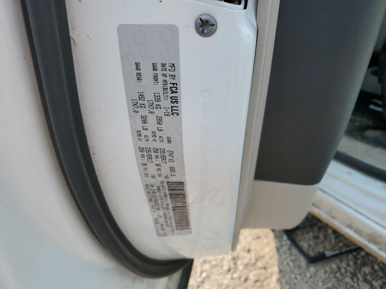 2019 CHRYSLER PACIFICA TOURING L photo 13