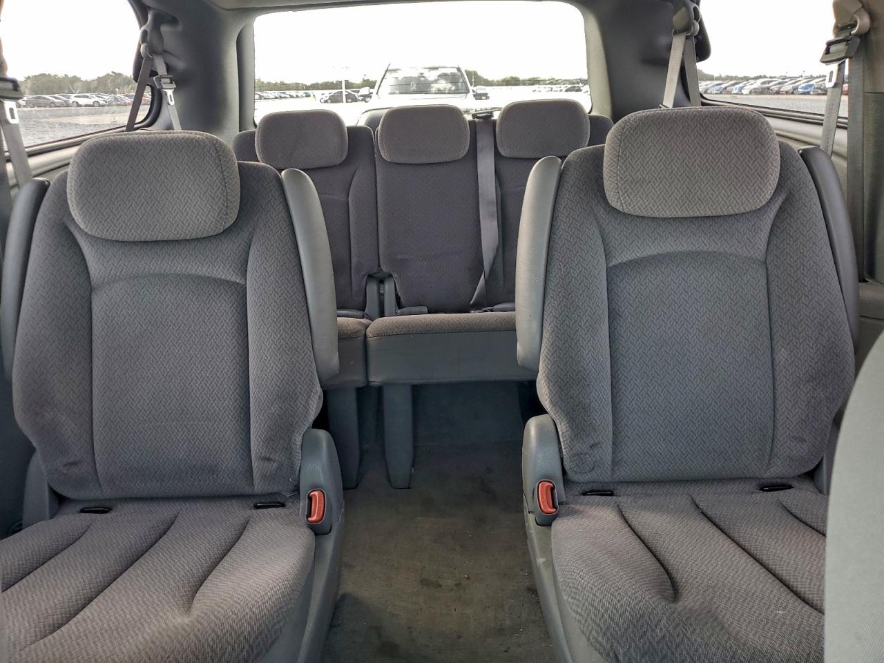 2006 CHRYSLER TOWN & COUNTRY TOURING photo 10