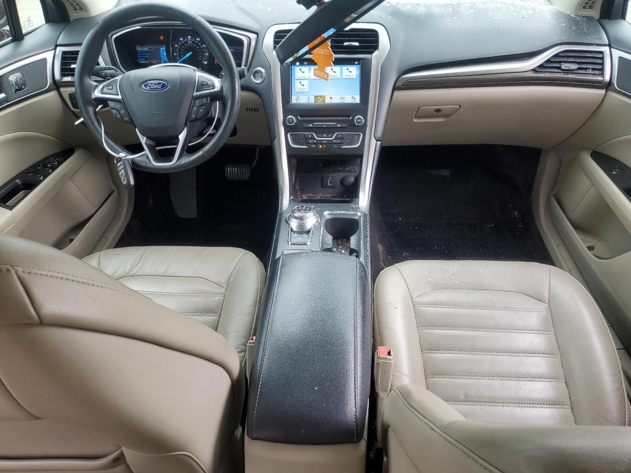 2017 FORD FUSION SE photo 8