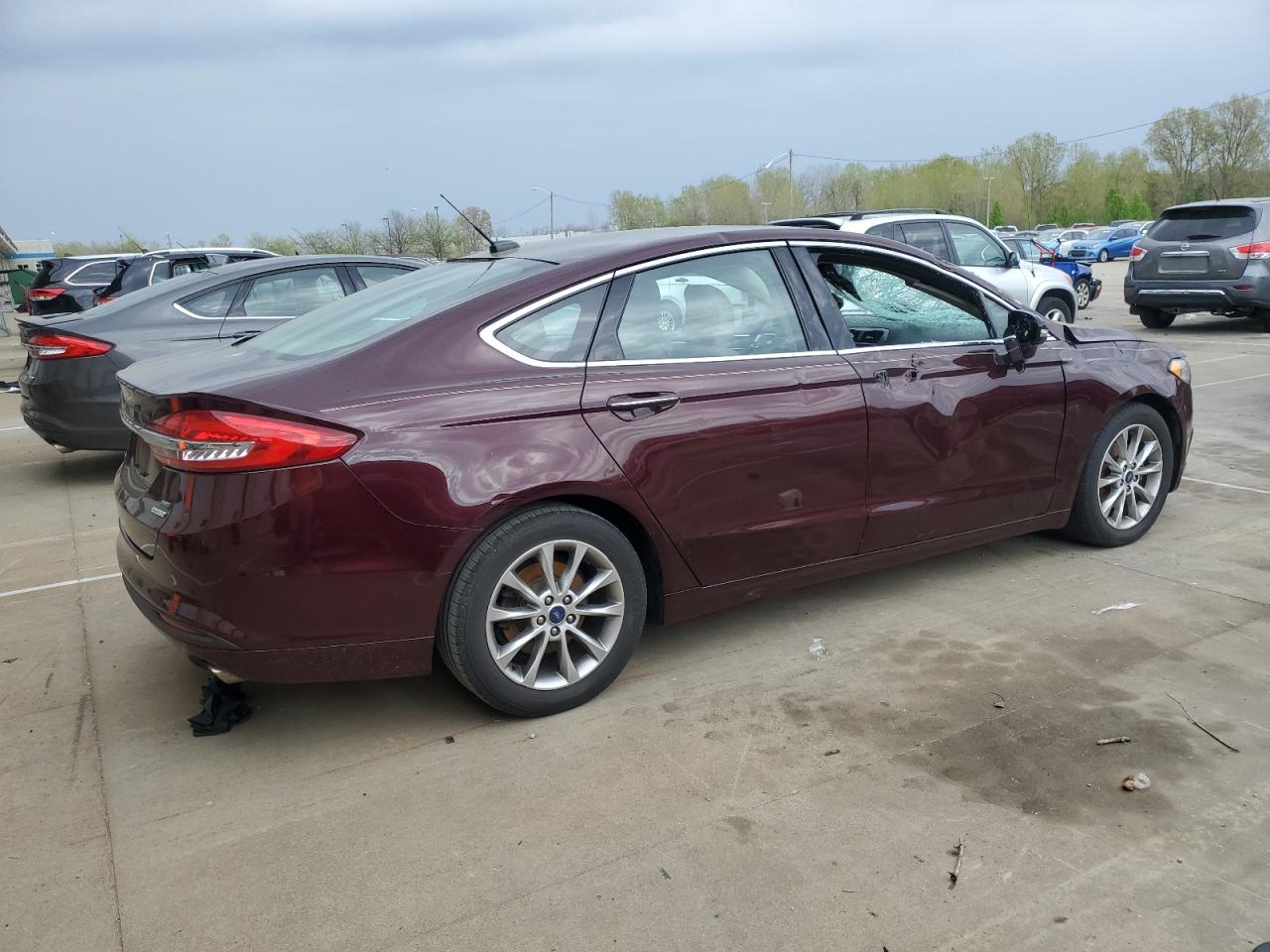 2017 FORD FUSION SE photo 3