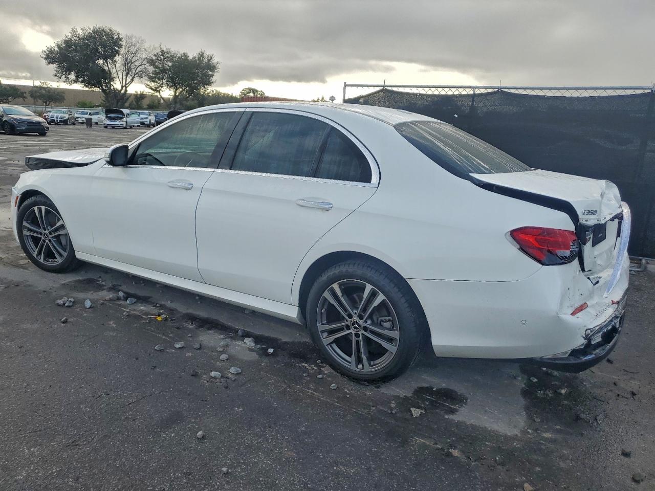 2021 MERCEDES-BENZ E 350 photo 2