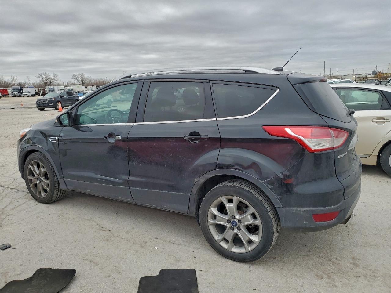 2014 FORD ESCAPE TITANIUM photo 2