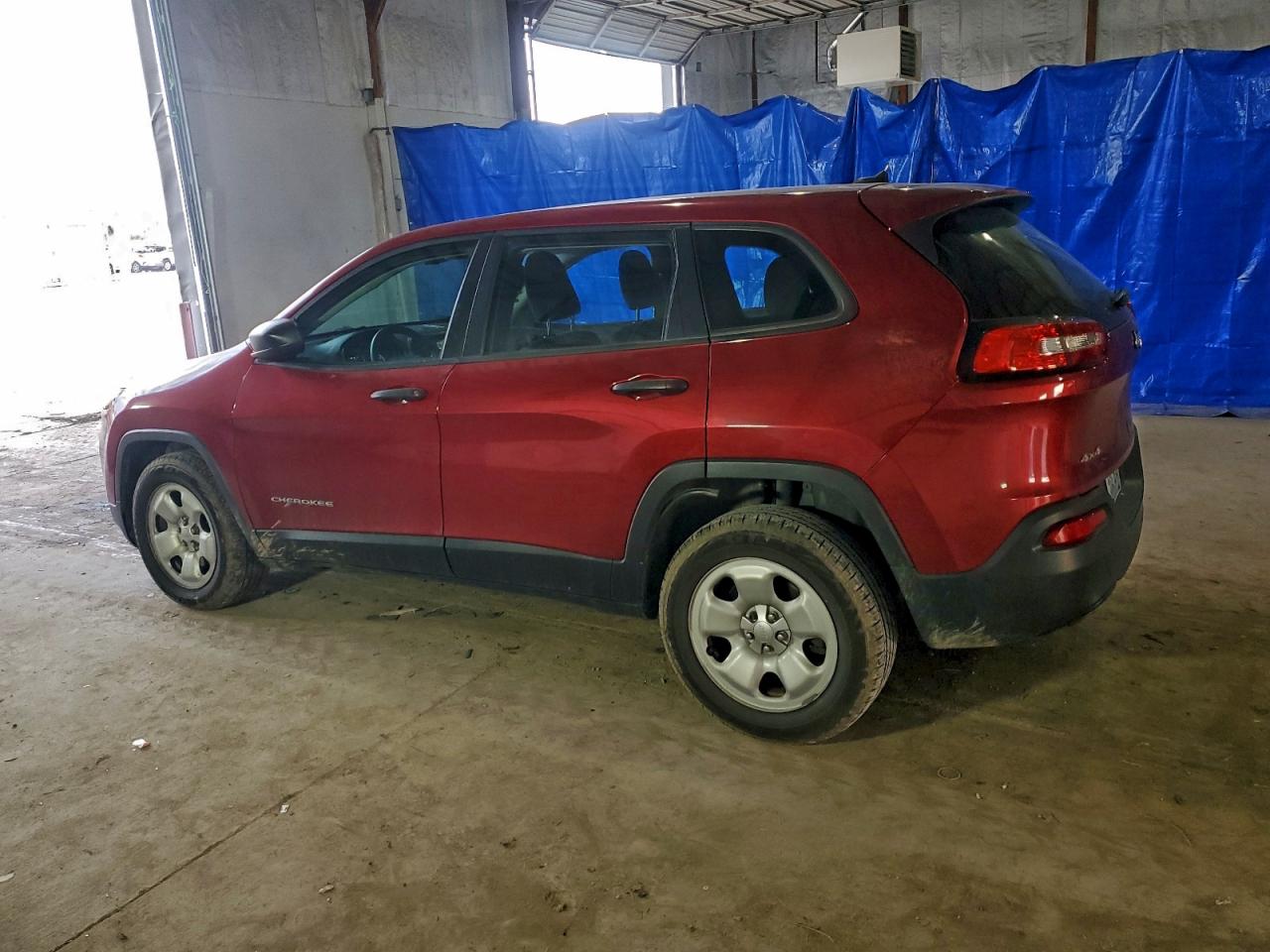2015 JEEP CHEROKEE SPORT photo 3