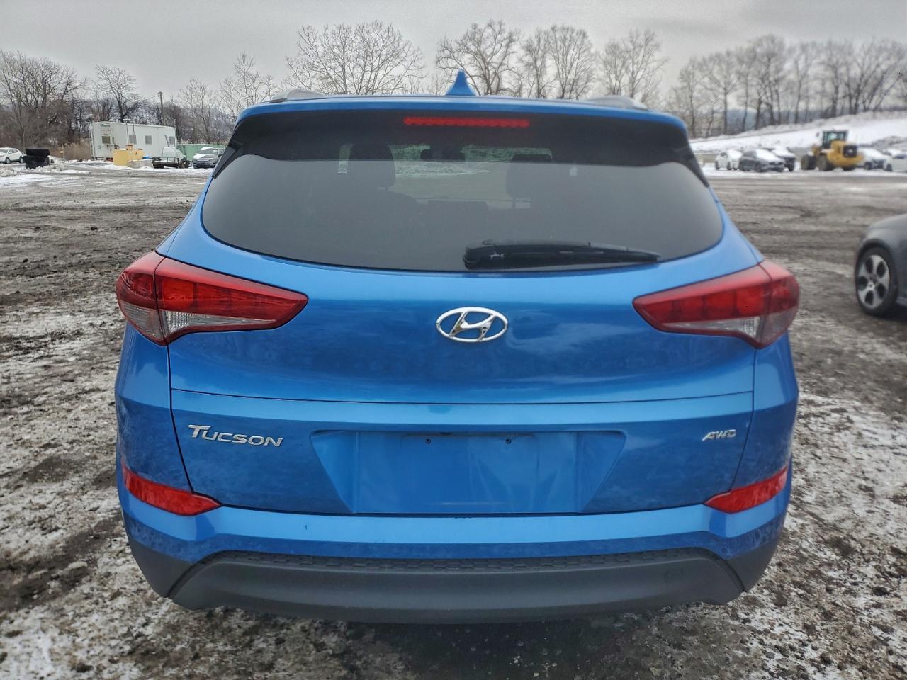 2018 HYUNDAI TUCSON SEL photo 6