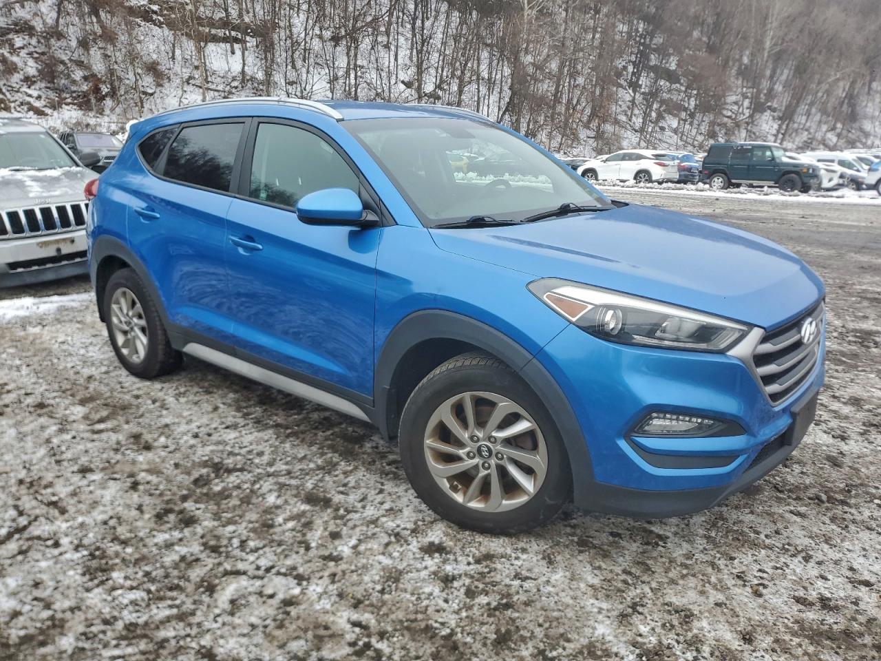 2018 HYUNDAI TUCSON SEL photo 4