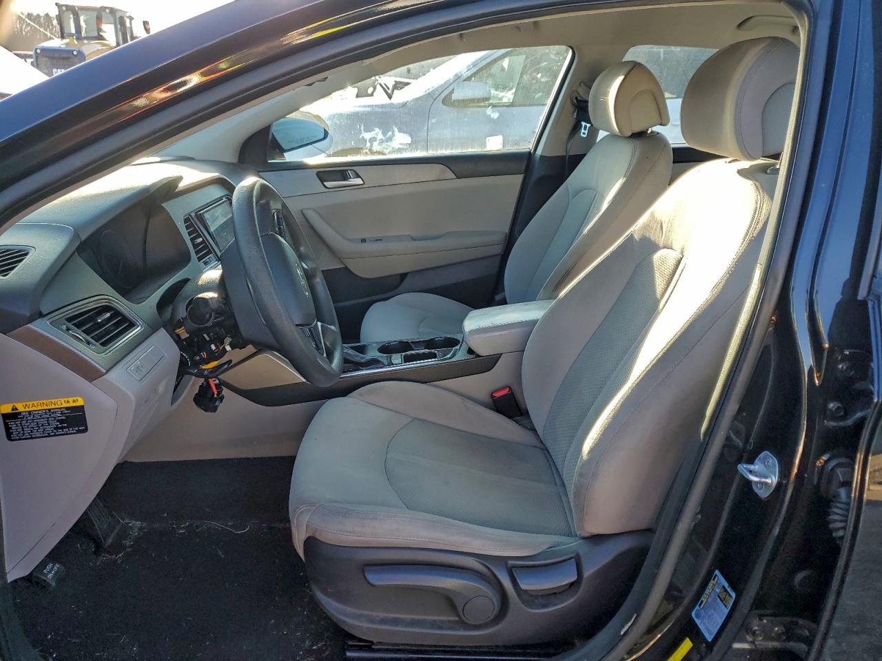 2016 HYUNDAI SONATA SE photo 19