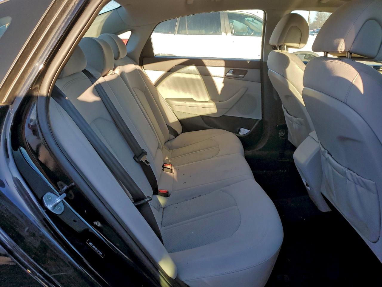 2016 HYUNDAI SONATA SE photo 28