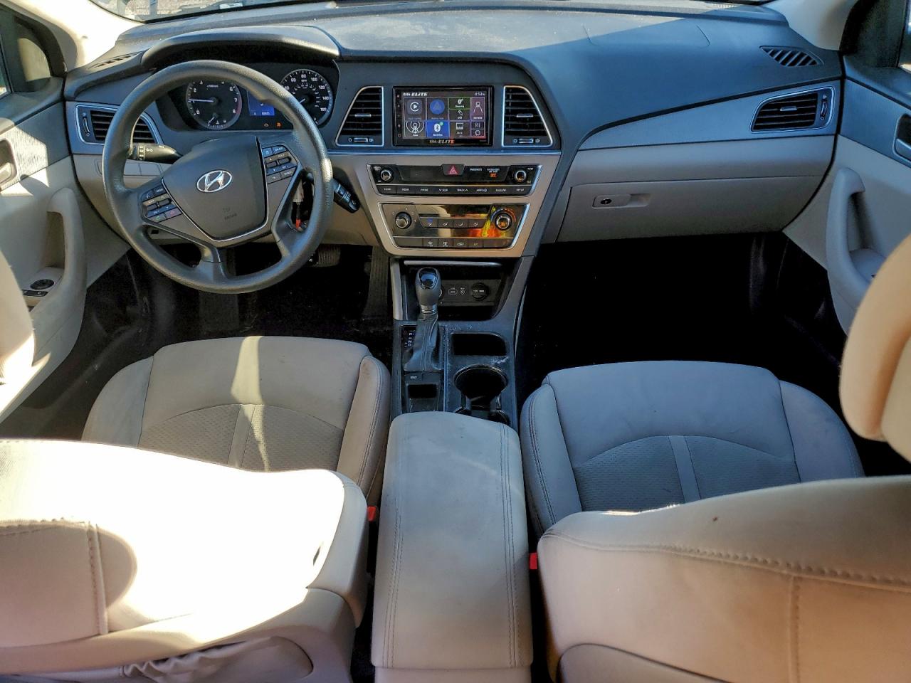 2016 HYUNDAI SONATA SE photo 22