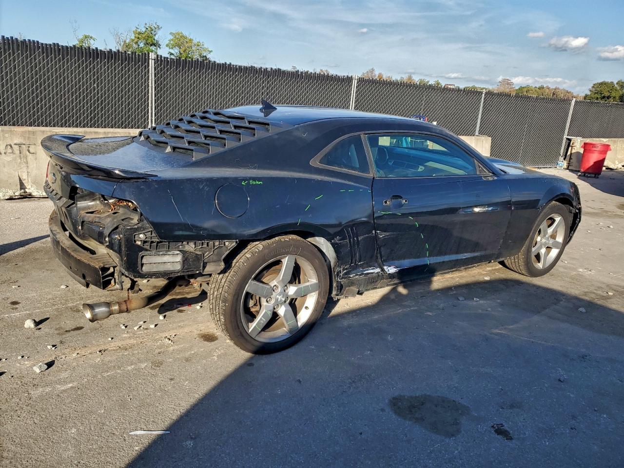 2015 CHEVROLET CAMARO LS photo 3