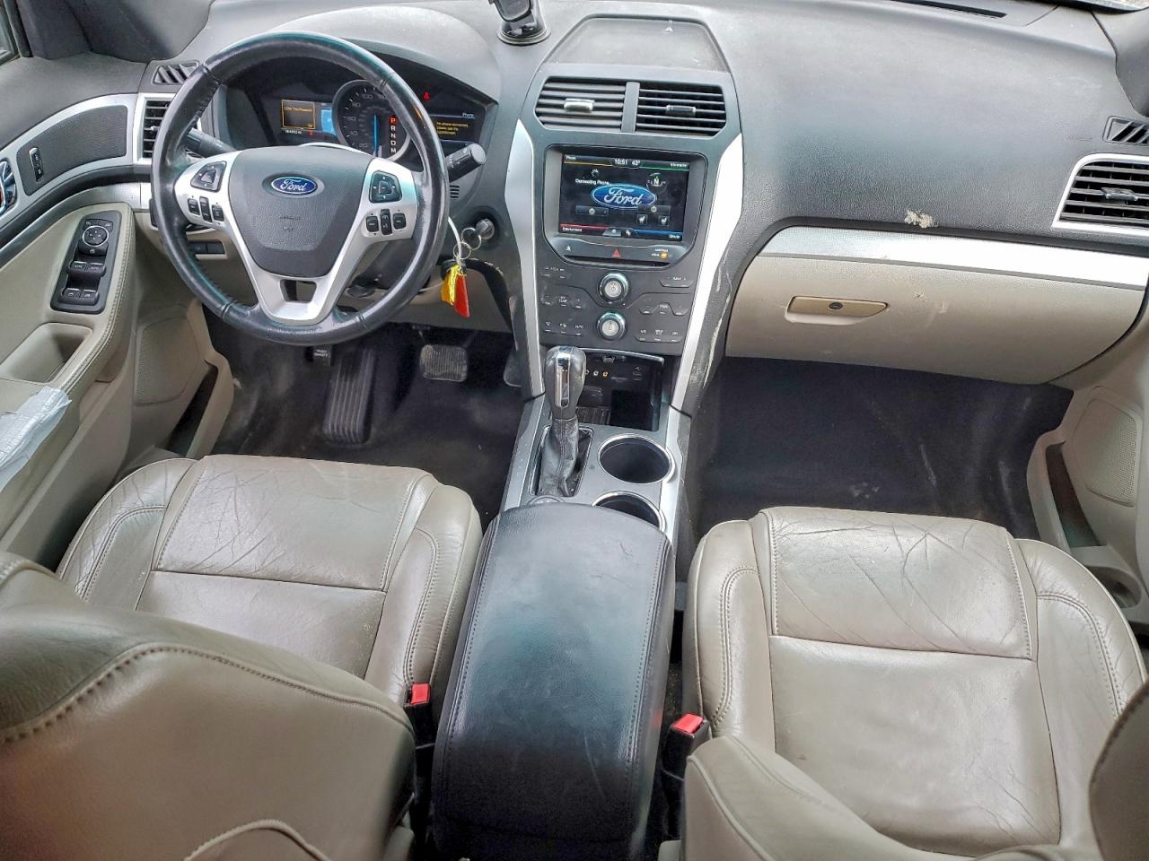 2011 FORD EXPLORER XLT photo 8