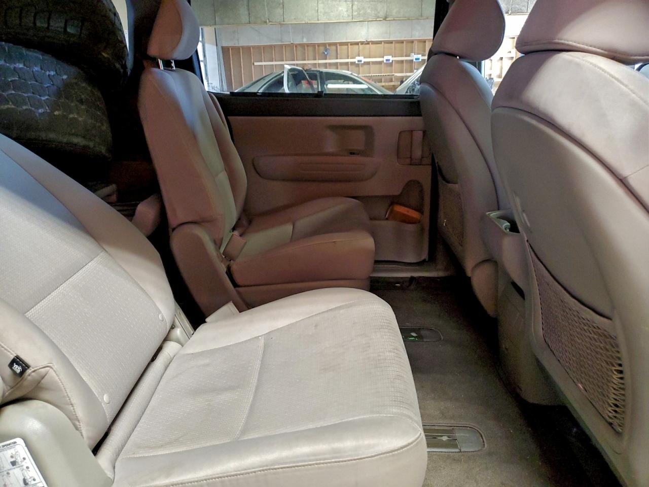 2016 KIA SEDONA LX photo 10