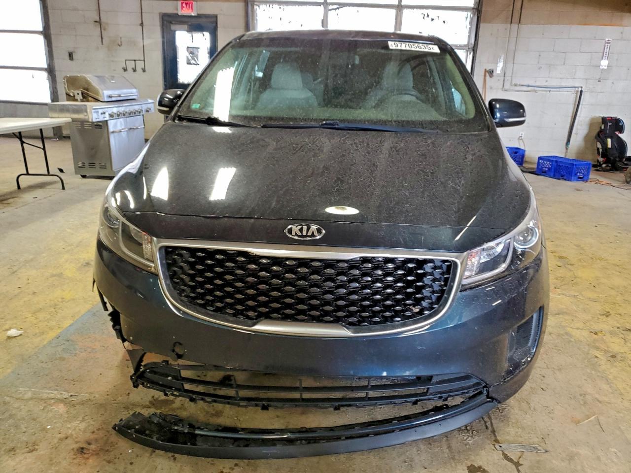 2016 KIA SEDONA LX photo 5