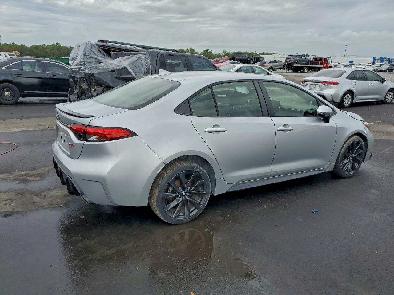 2023 TOYOTA COROLLA XSE photo 5