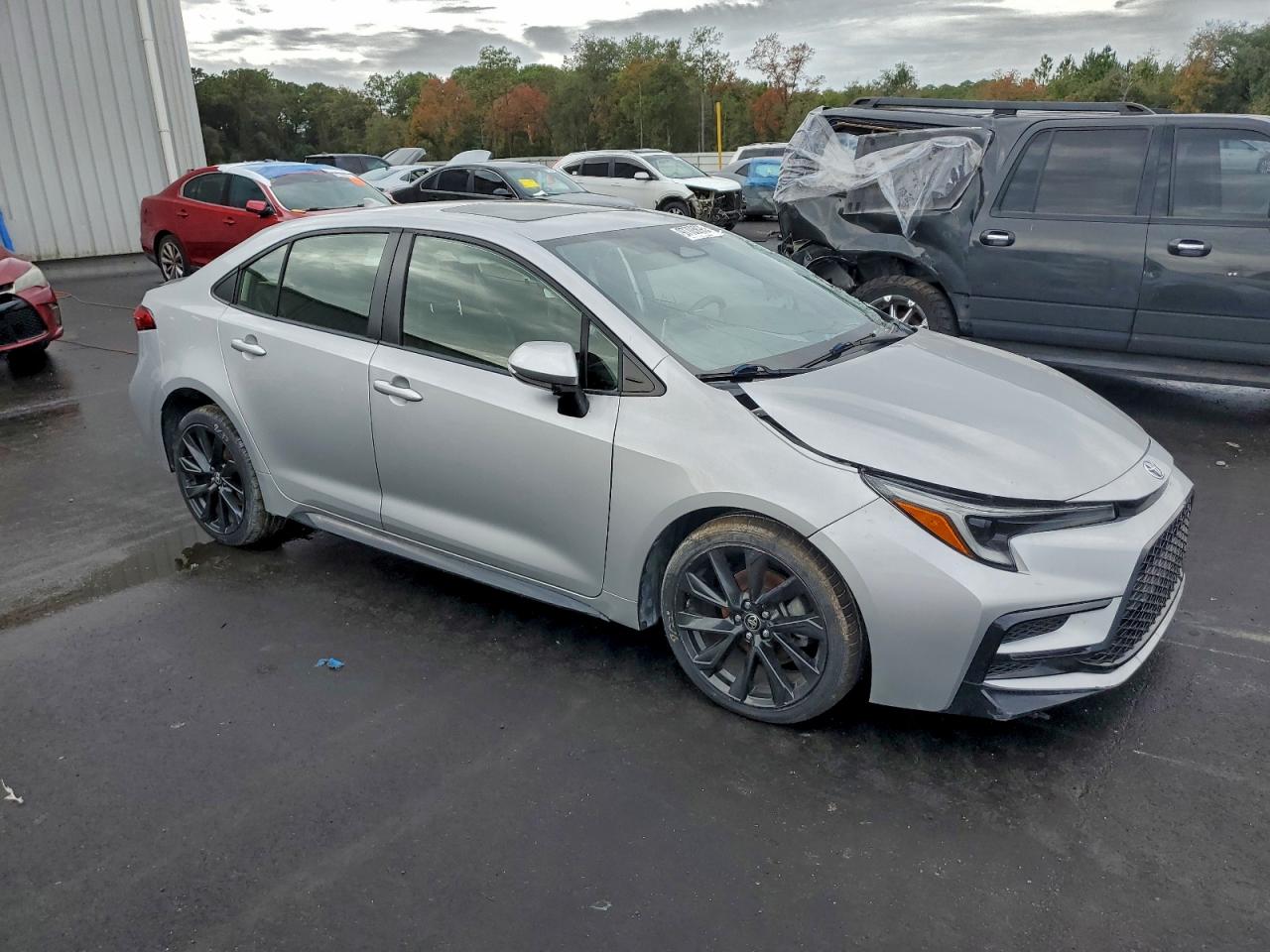 2023 TOYOTA COROLLA XSE photo 7