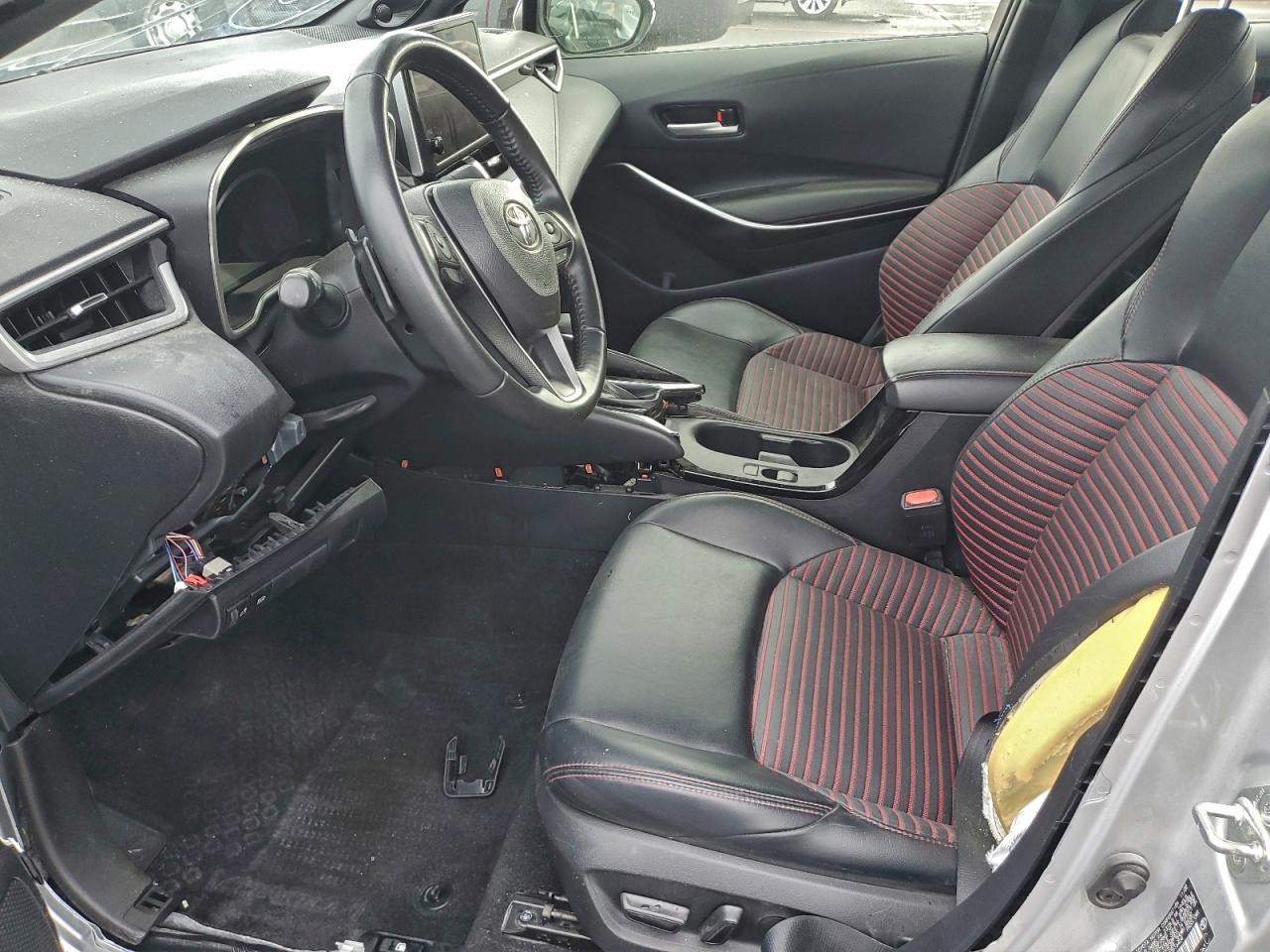 2023 TOYOTA COROLLA XSE photo 13