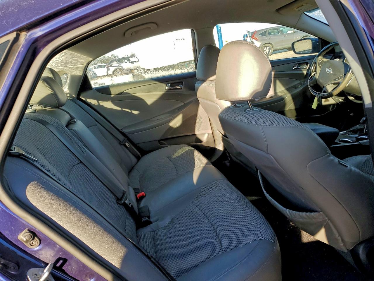 2012 HYUNDAI SONATA SE photo 10