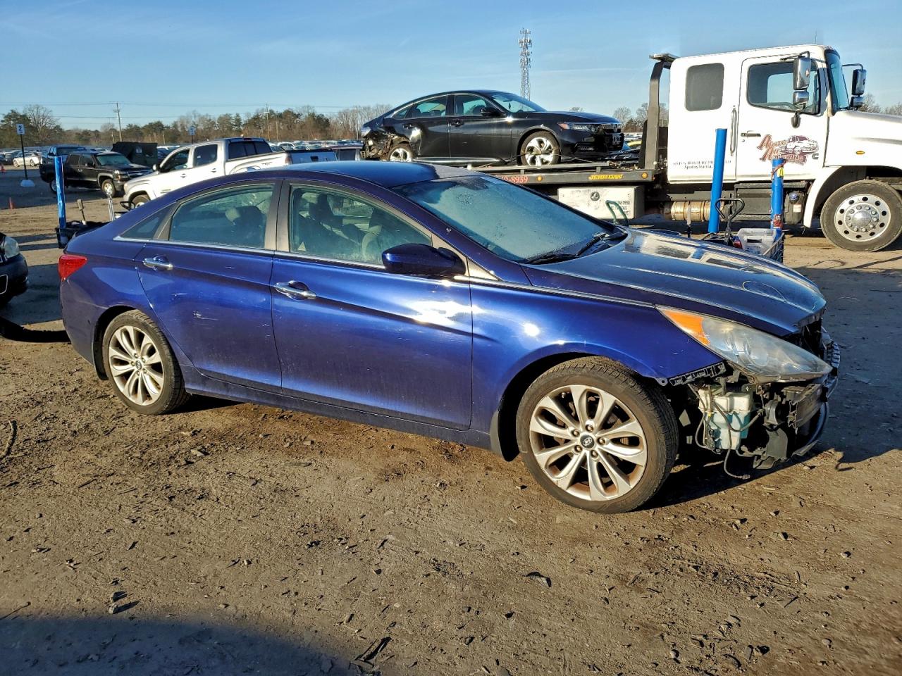 2012 HYUNDAI SONATA SE photo 4
