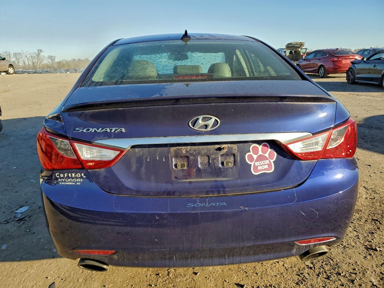 2012 HYUNDAI SONATA SE photo 6