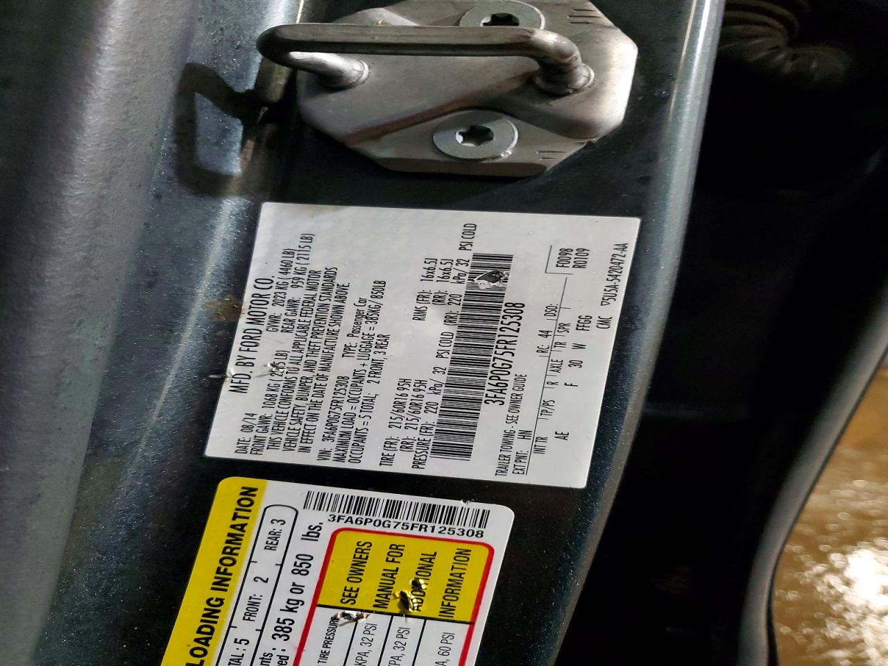 2015 FORD FUSION S photo 13