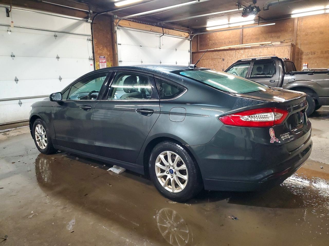 2015 FORD FUSION S photo 2
