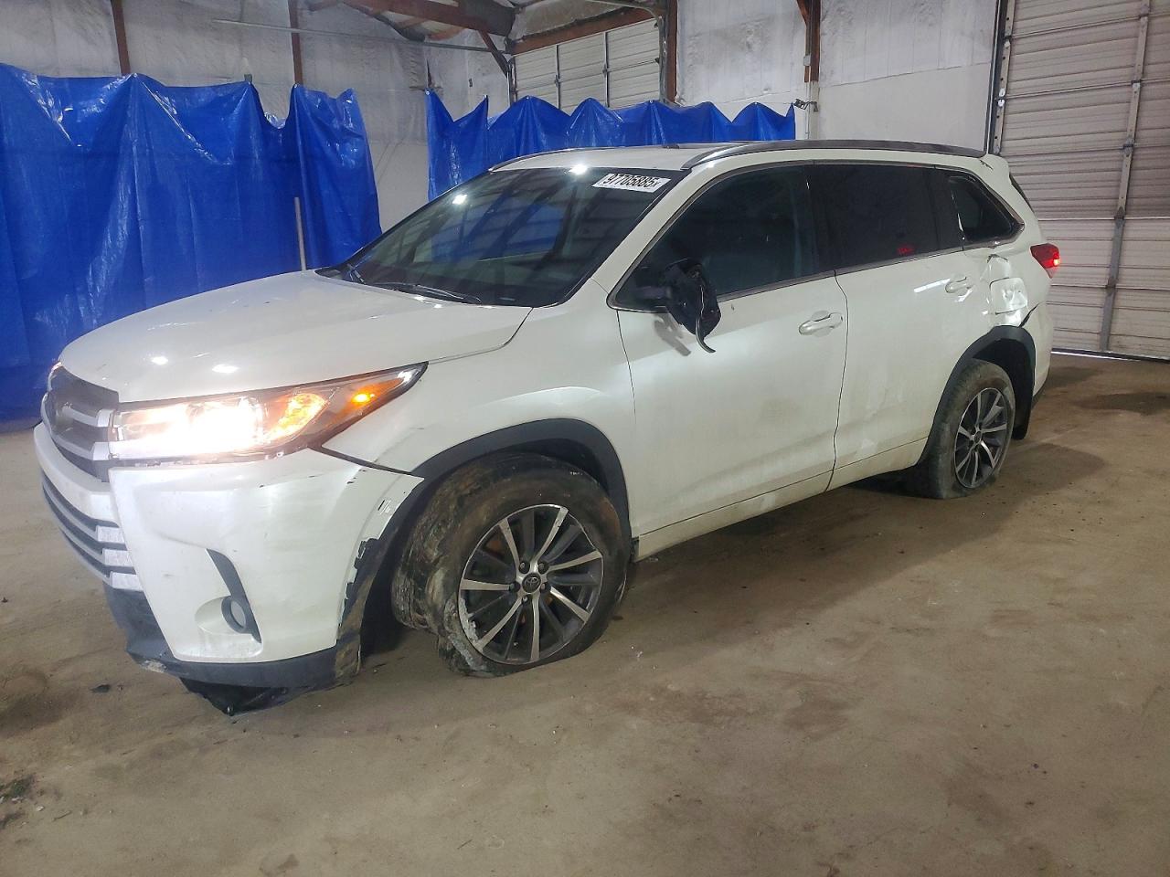 2018 TOYOTA HIGHLANDER