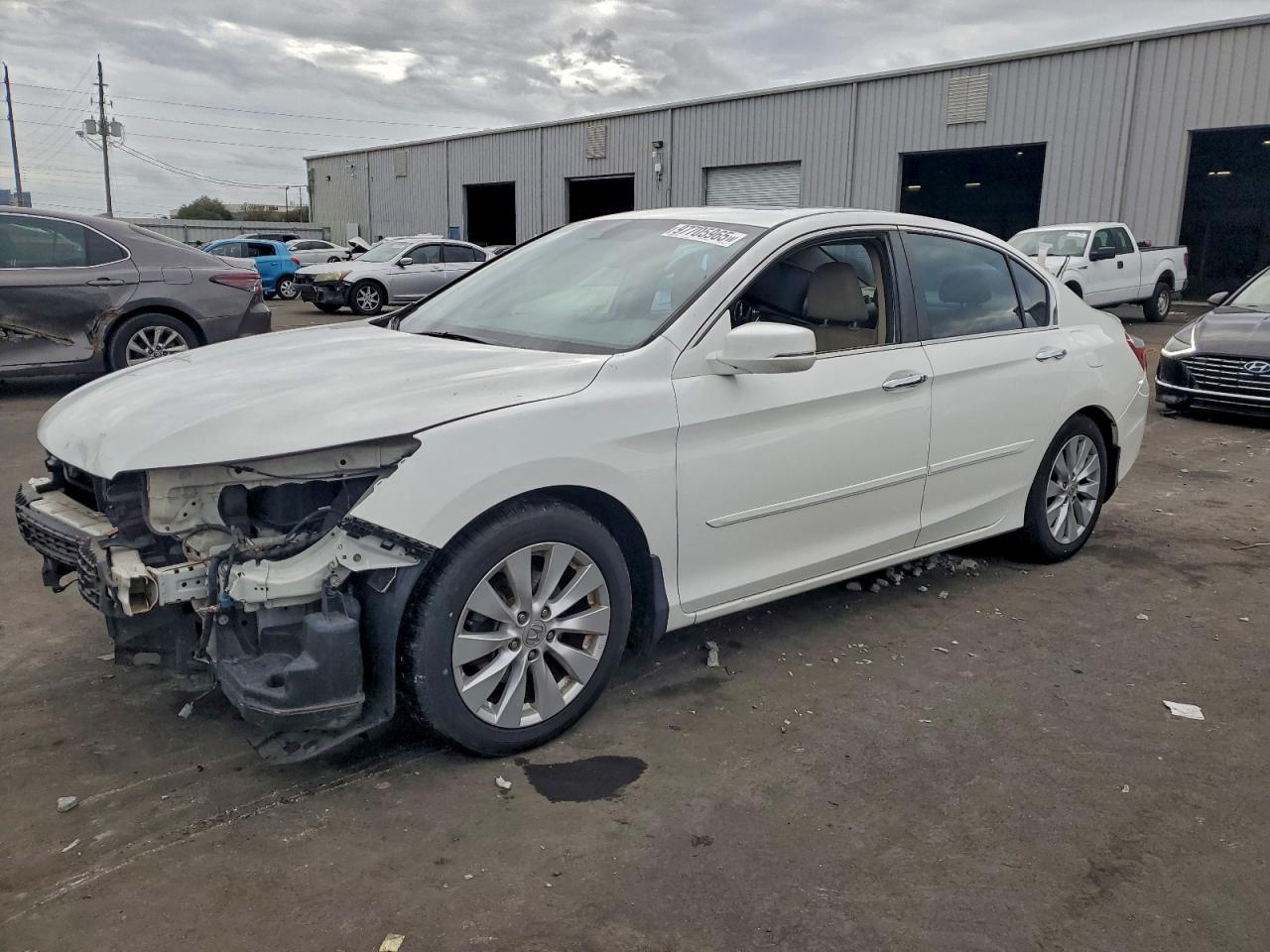 2013 HONDA ACCORD