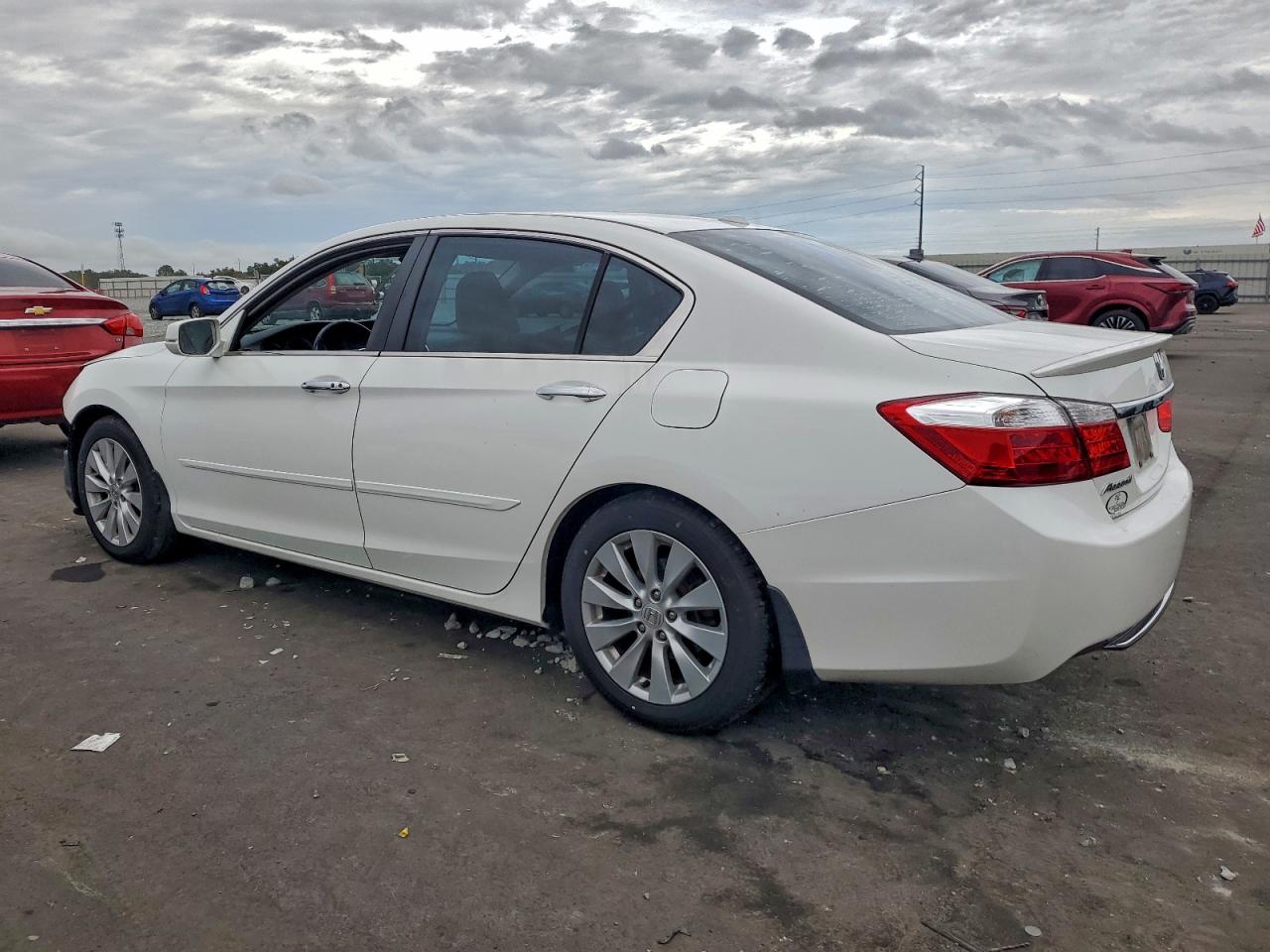 2013 HONDA ACCORD EXL photo 2