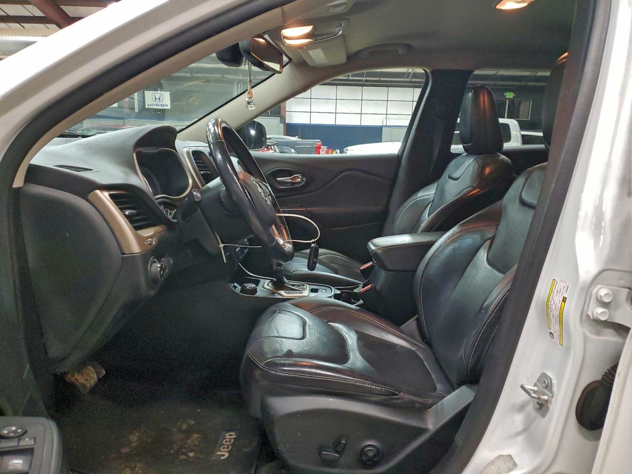 2015 JEEP CHEROKEE LIMITED photo 7