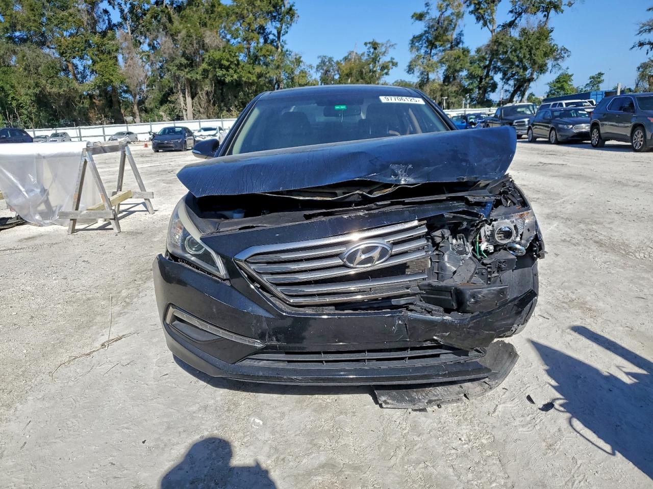 2015 HYUNDAI SONATA SPORT photo 5