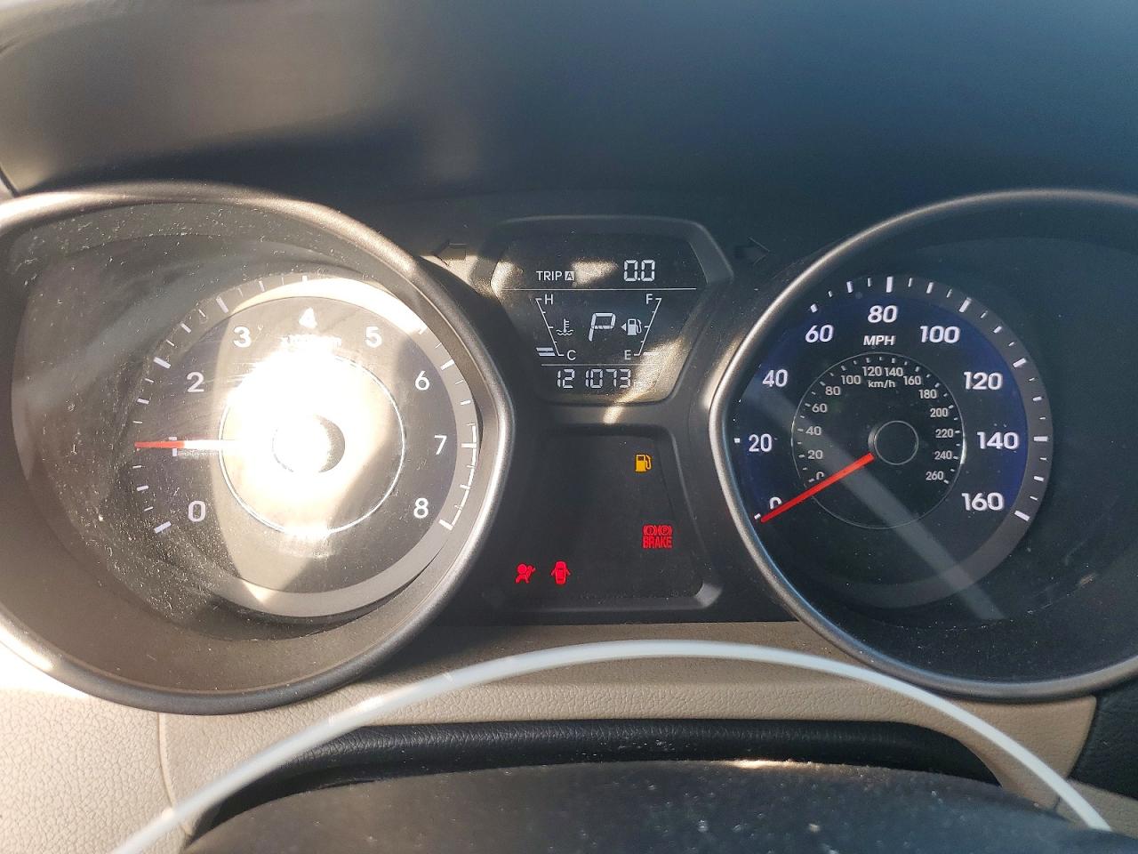 2014 HYUNDAI ELANTRA SE photo 9