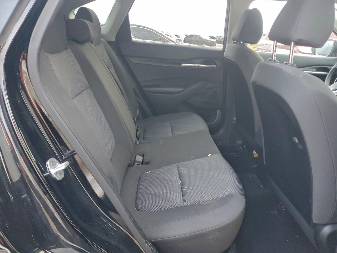 2023 KIA SELTOS LX photo 21
