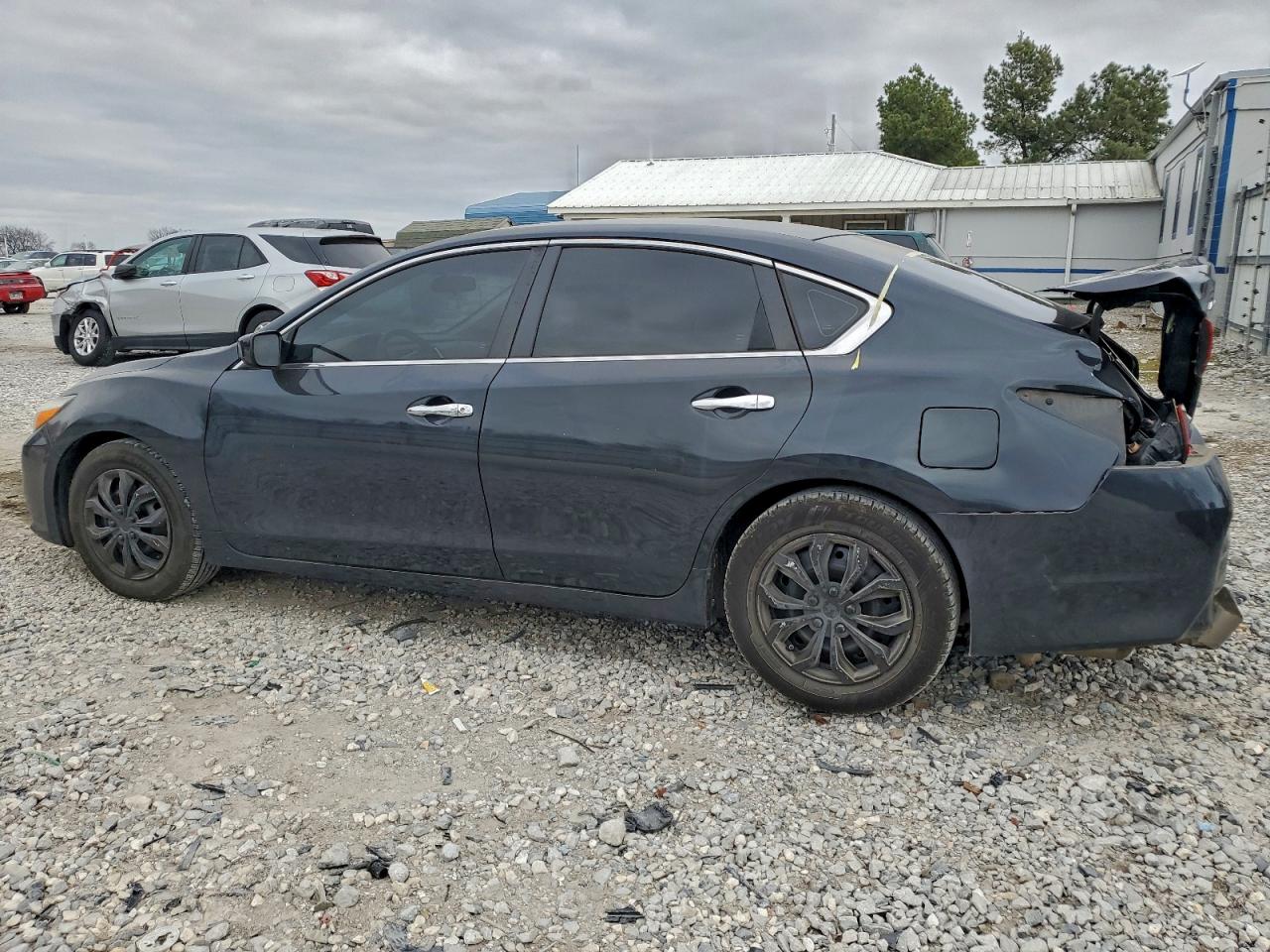 2016 NISSAN ALTIMA 2.5 photo 2