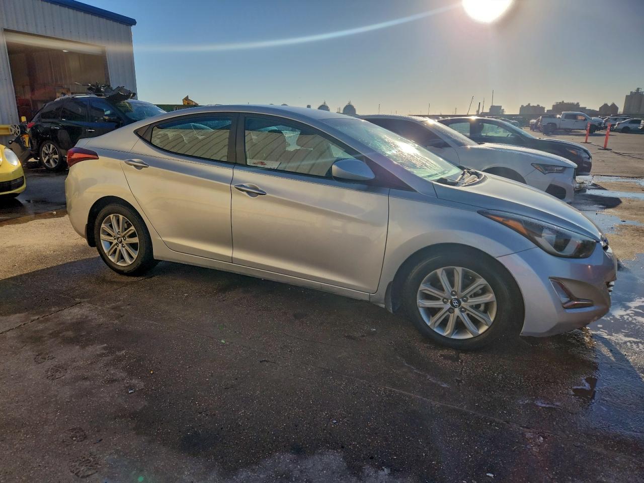 2014 HYUNDAI ELANTRA SE photo 4