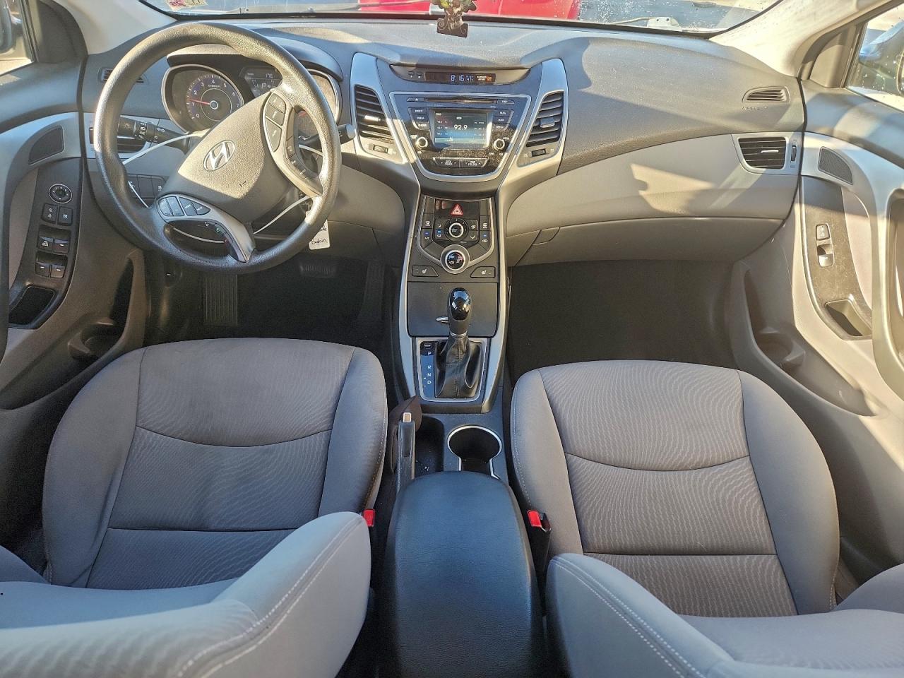 2014 HYUNDAI ELANTRA SE photo 8