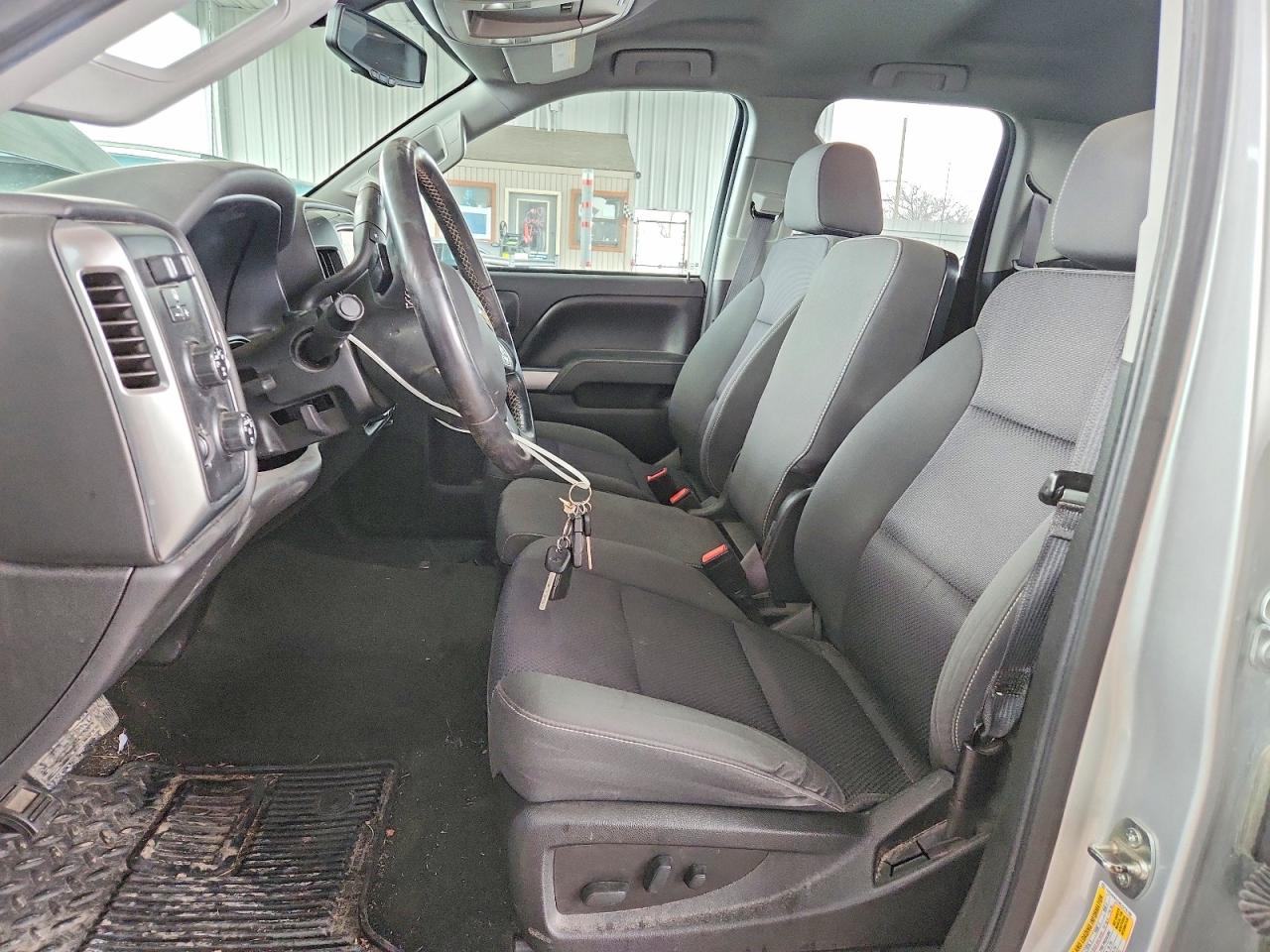 2016 CHEVROLET SILVERADO K1500 LT photo 7