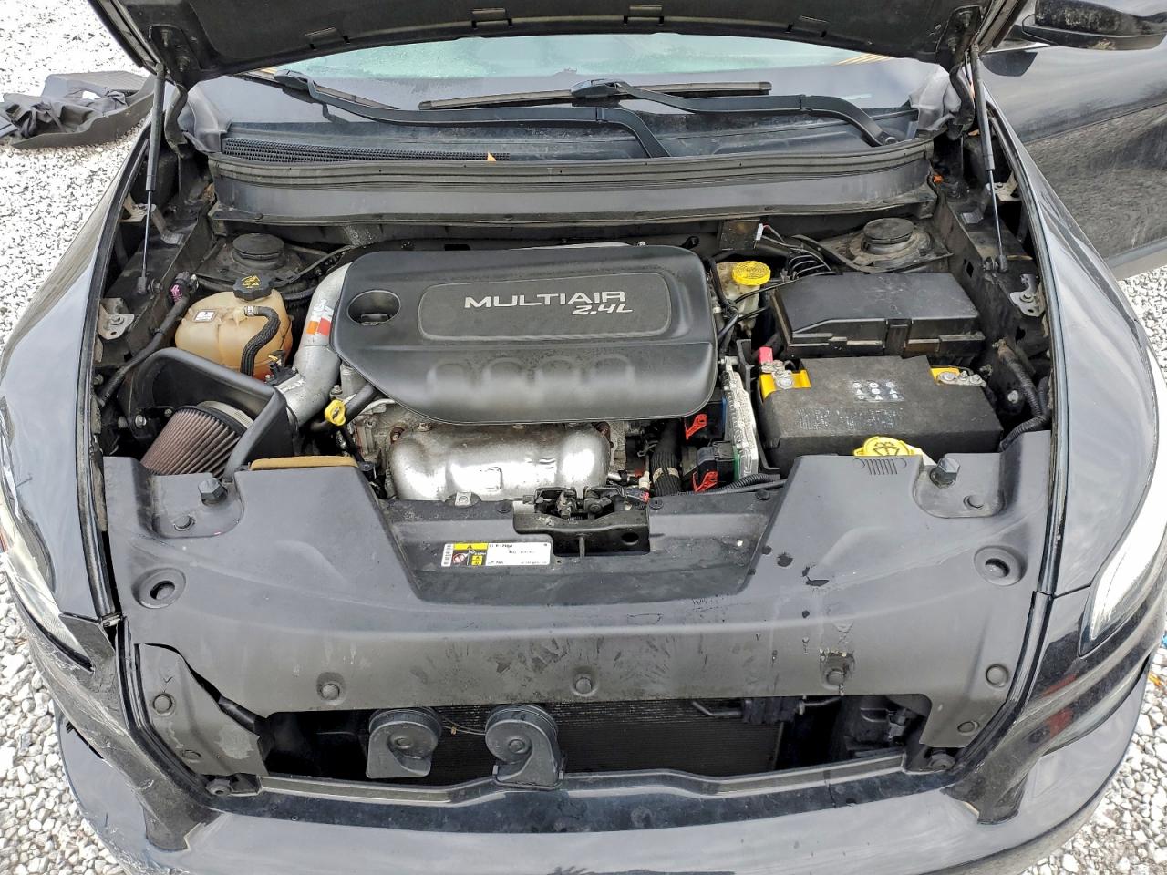 2015 JEEP CHEROKEE LATITUDE photo 12